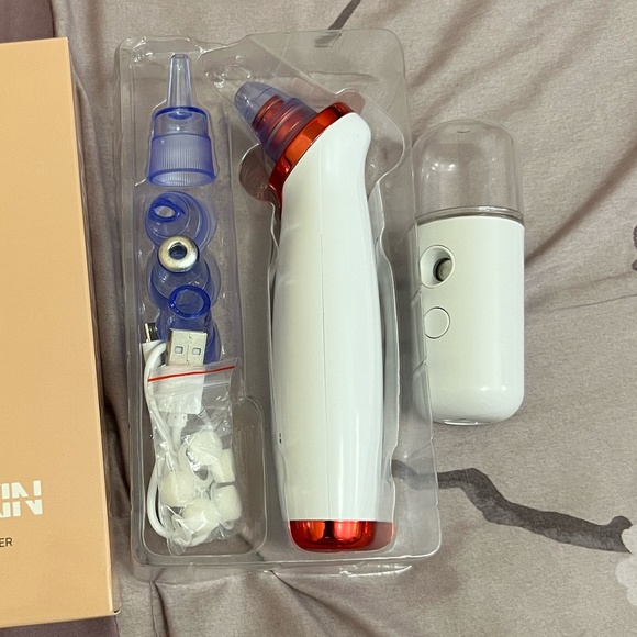Blackhead pore cleanser with small humidifier | Used Once | Mini Facial - Picture 2 of 3
